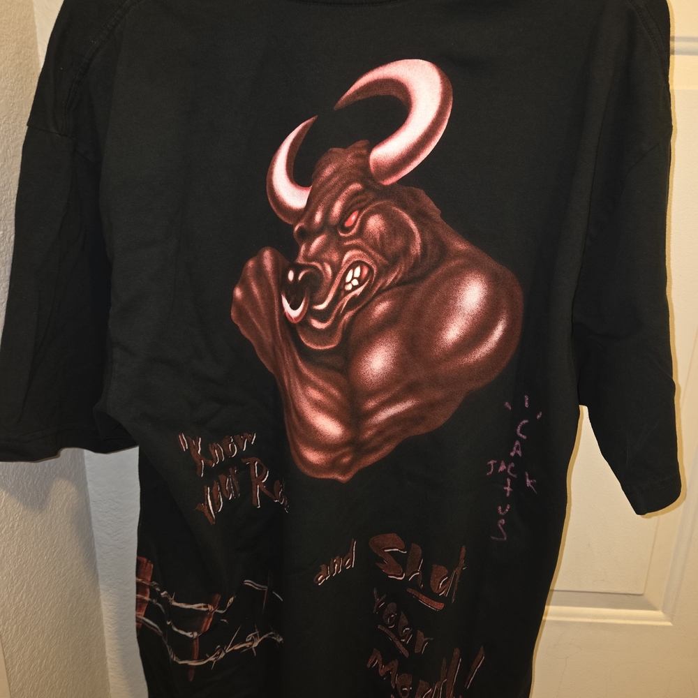 WWE Cactus Jack x Travis Scott The Rock Black and brown Bull Graphic Tee - Picture 2 of 2
